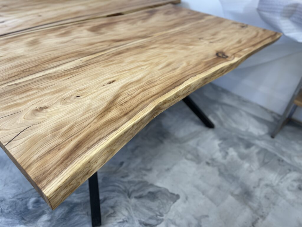 Live-Edge-Elm-Dining Table-Angle-Wood-3