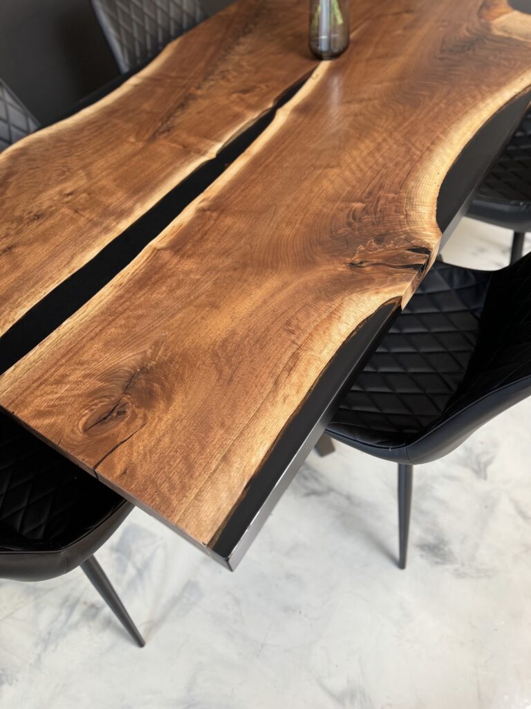 Custom Dining Table Canada - Walnut & Metallic Dark Grey - Epoxy corner