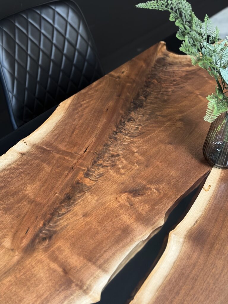 Custom Dining Table Canada - Walnut & Metallic Dark Grey - wood grain