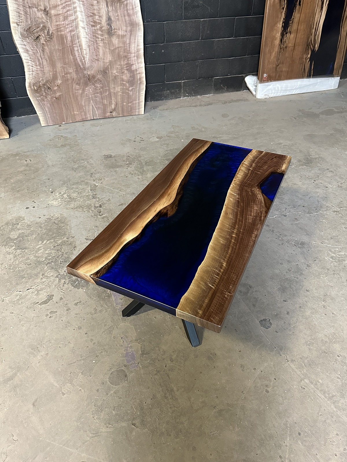 Wood Coffee Table Toronto - Walnut Dark Blue & Clear Epoxy