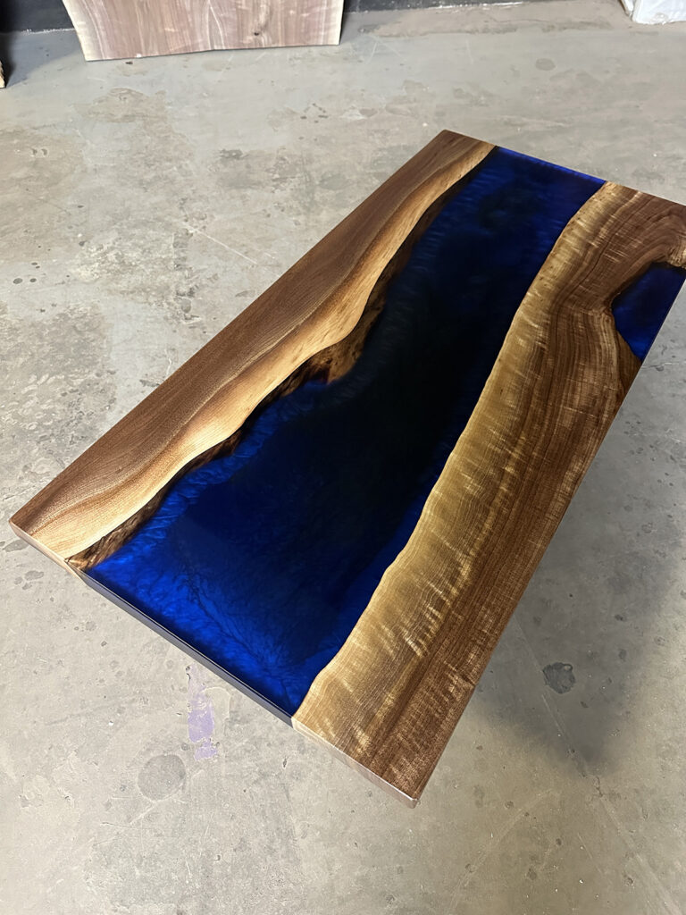 Wood Coffee Table Toronto - Walnut Dark Blue & Clear Epoxy Above