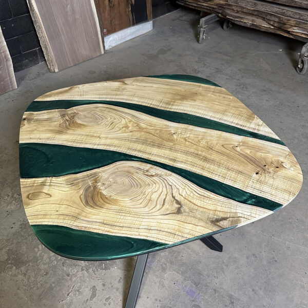 Oval Catalpa Kitchen Table - Green Epoxy