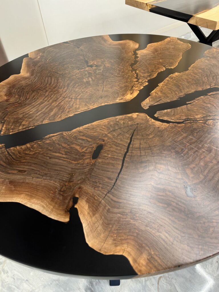 Round Walnut Dining Table with Black Epoxy - Details