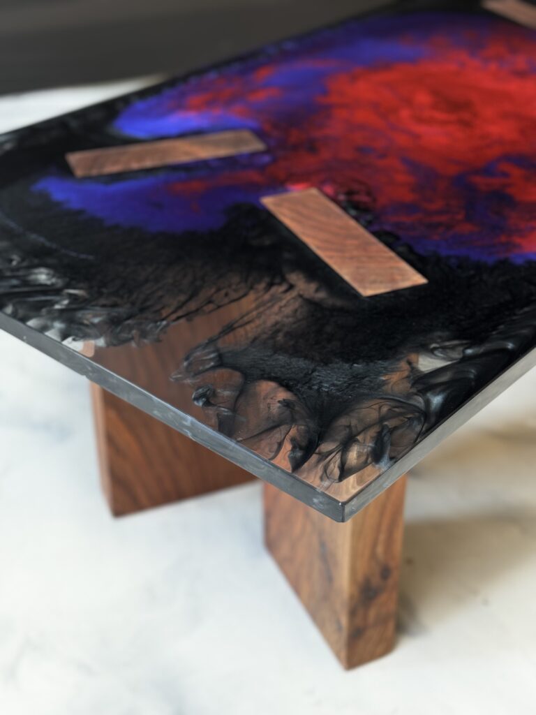 Stylish & Versatile Table - Table Top Epoxy - clear epoxy details