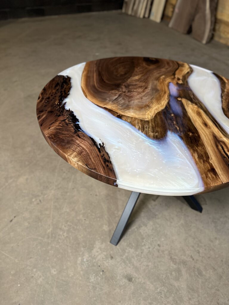 Round Kitchen Table - Pearl Walnut - More details