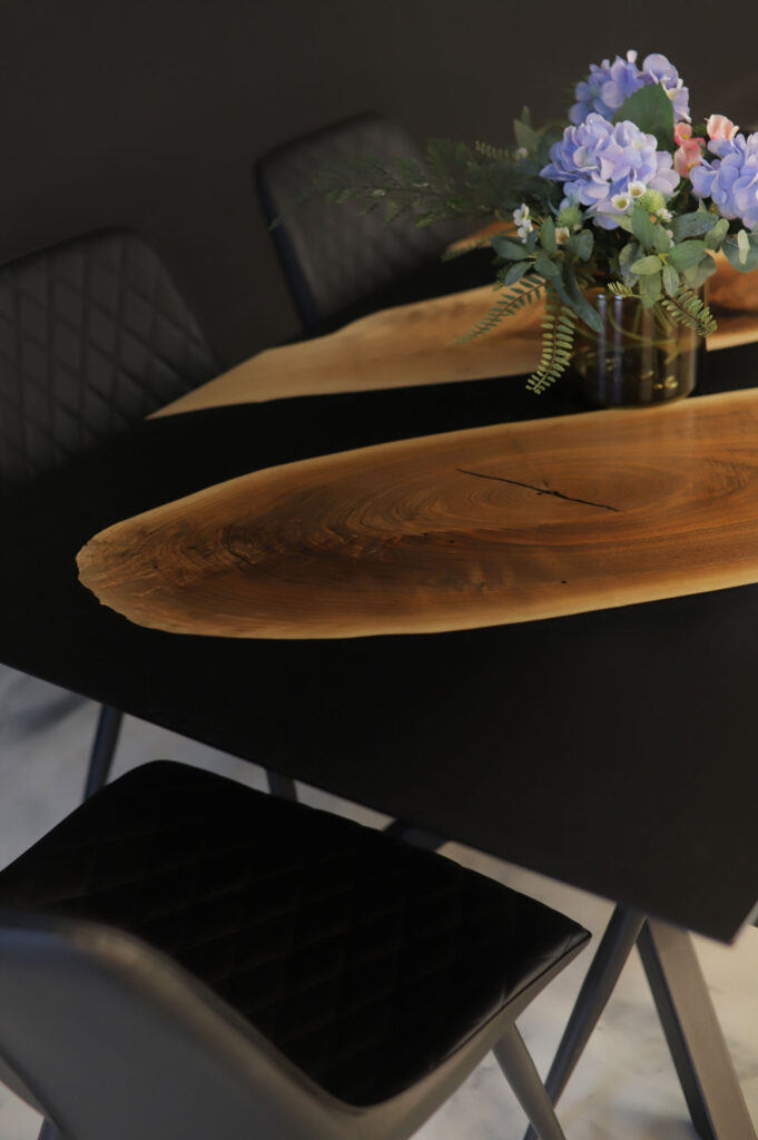 Dining Table in Walnut - Solid Black Epoxy - beautiful wood rings
