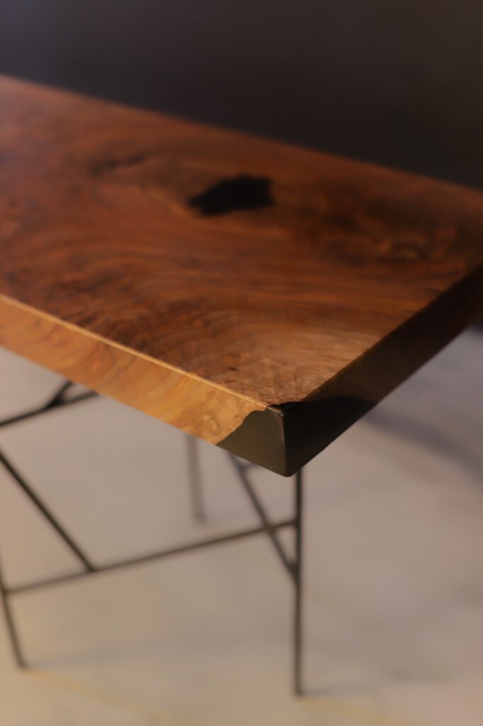 Black Walnut Bench - All Wood - Classy & Sturdy - Discreet epoxy filling