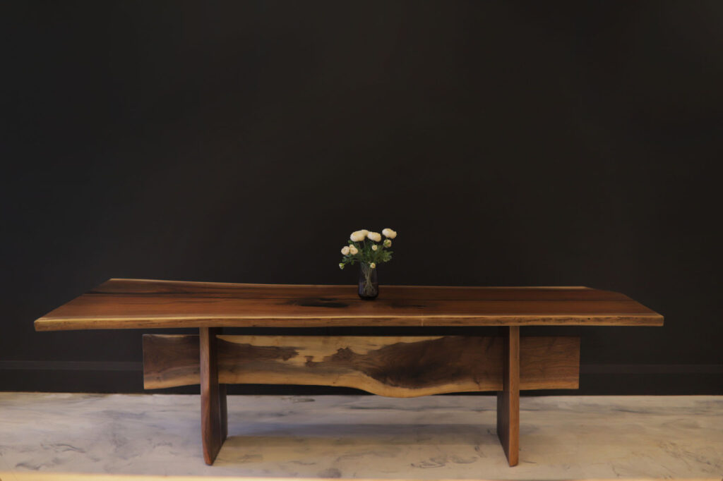 Walnut Dining Table Live Edge - Matte Polished Epoxy - 100% Wood