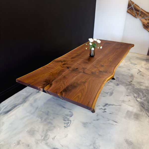 Dining Table Rustic – All Walnut Wood