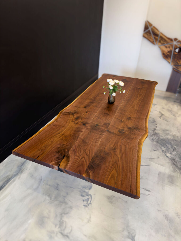 Dining Table Rustic – All Walnut Wood - masterpiece